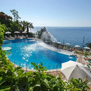 Baia Taormina & Forza dʼAgro